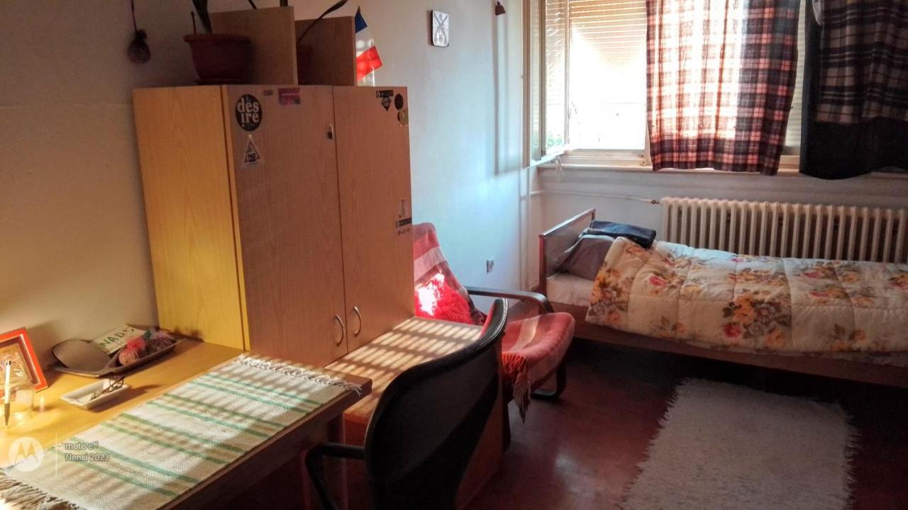 Men Who Knit Apartment Belgrade Luaran gambar